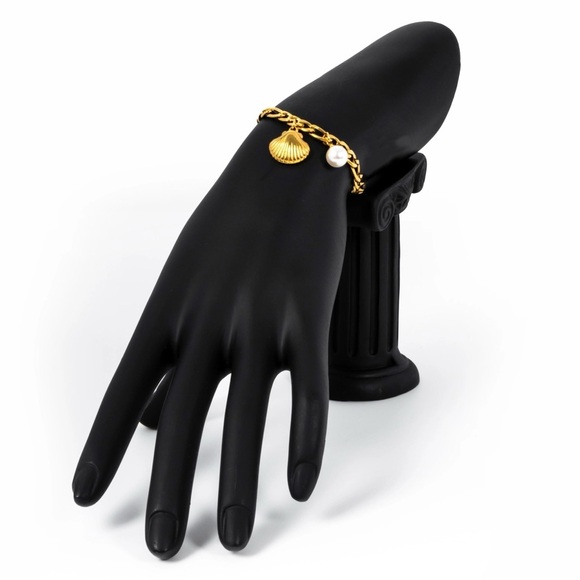 18K Gold Plated - Shell Charm Bracelet - Picture 2 of 5